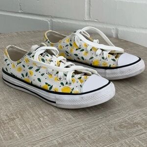 Girls Size 1 Juniors Classic Converse Sneakers Tennis Shoes With Lemon Design